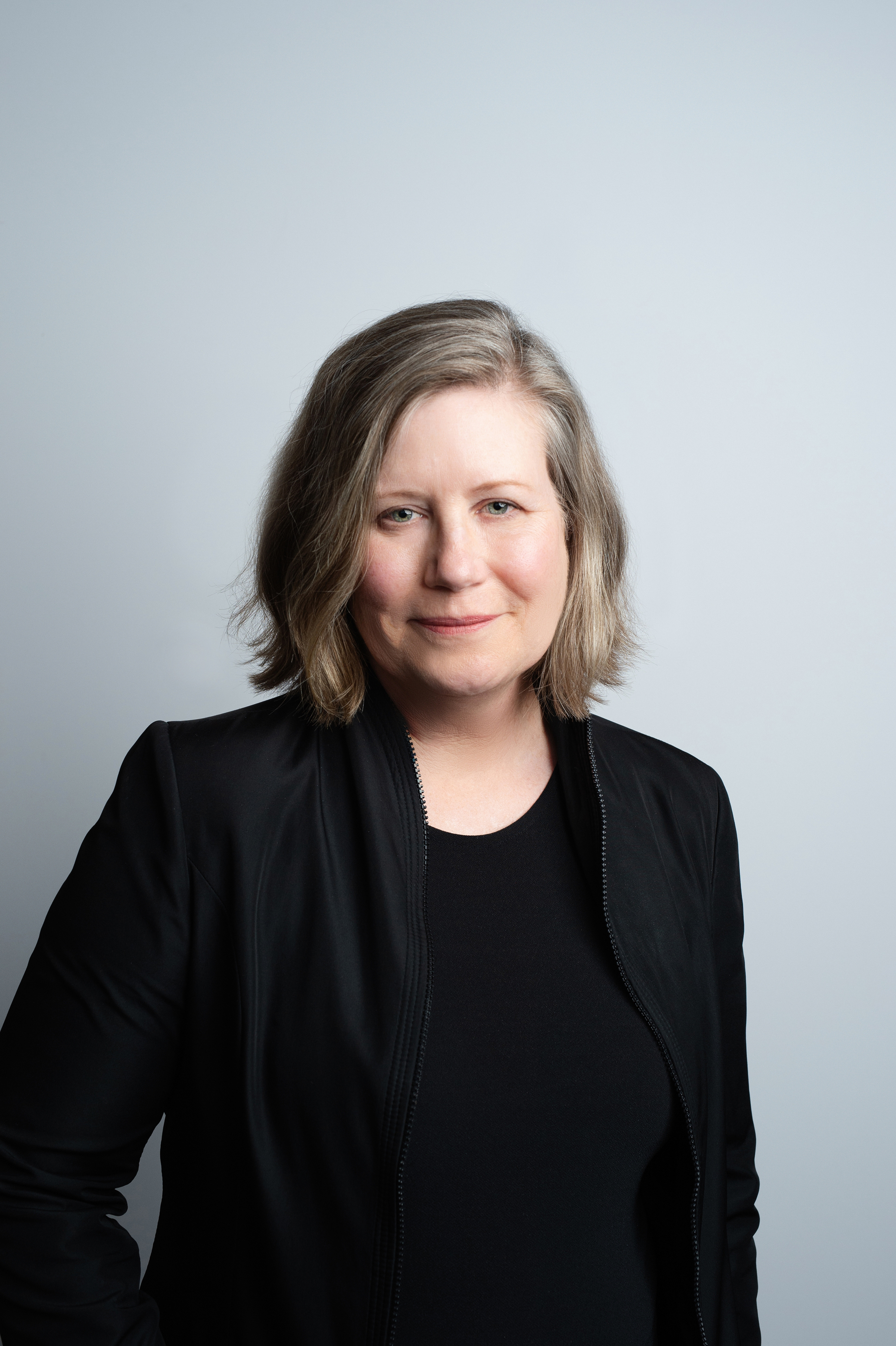 Janine Holc Headshot