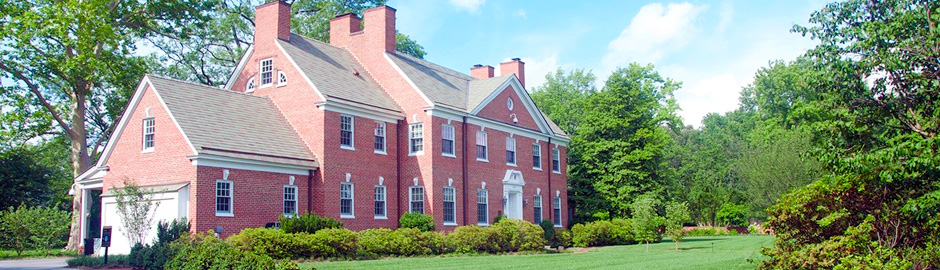 Front view of The Rev. Brian F. Linnane, S.J. Alumni House