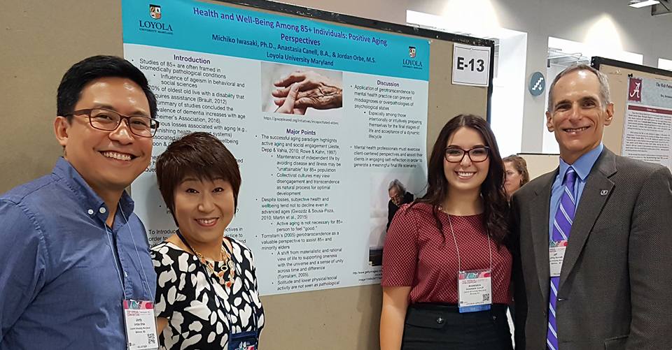 Students presenting at the American Psychological Association Convention