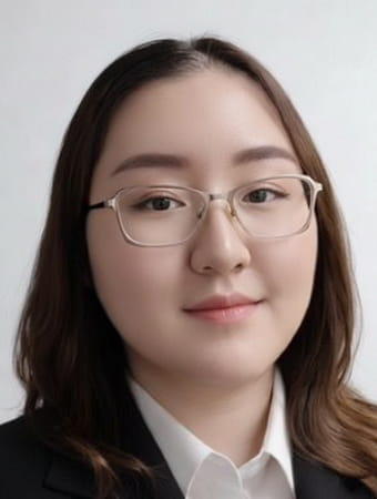 Leslie Kim
