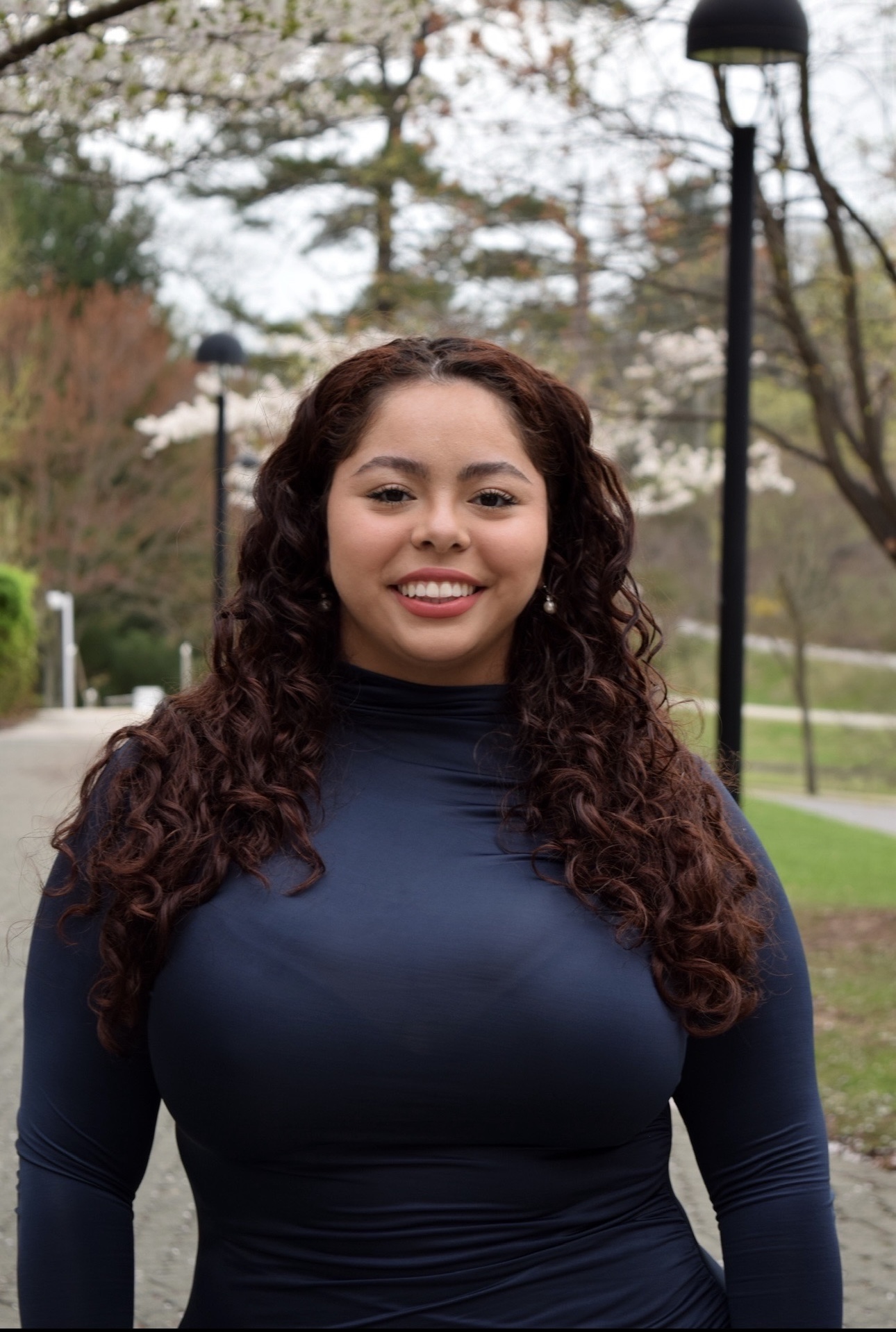 Silvia Gonzalez Headshot