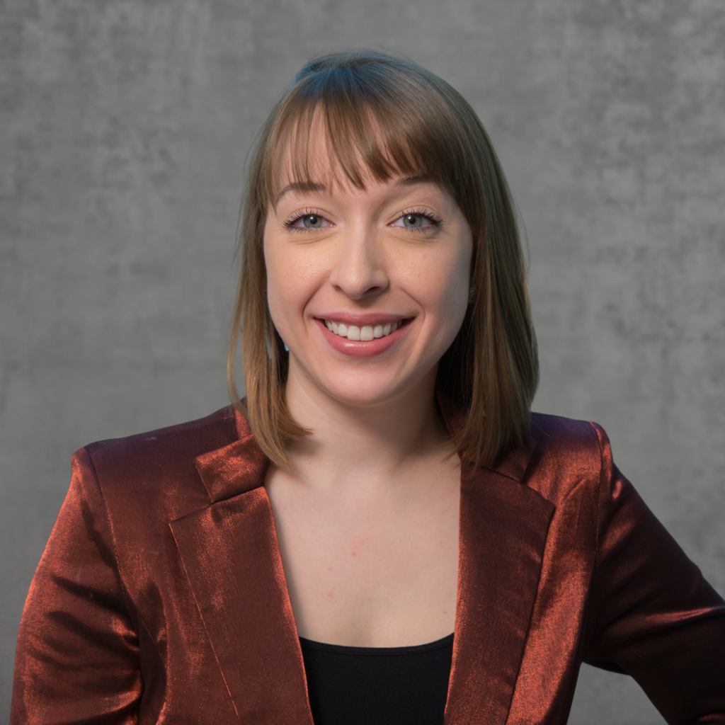 Lauren Meinecke headshot