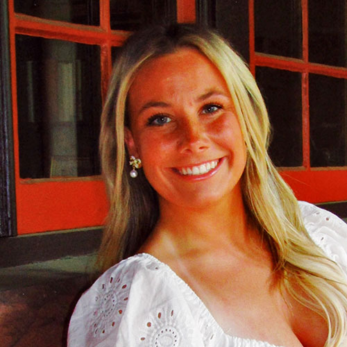 Liv headshot