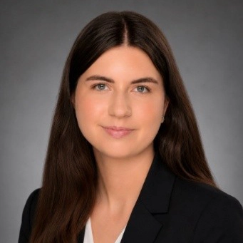 Professional headshot of Annabella Smith