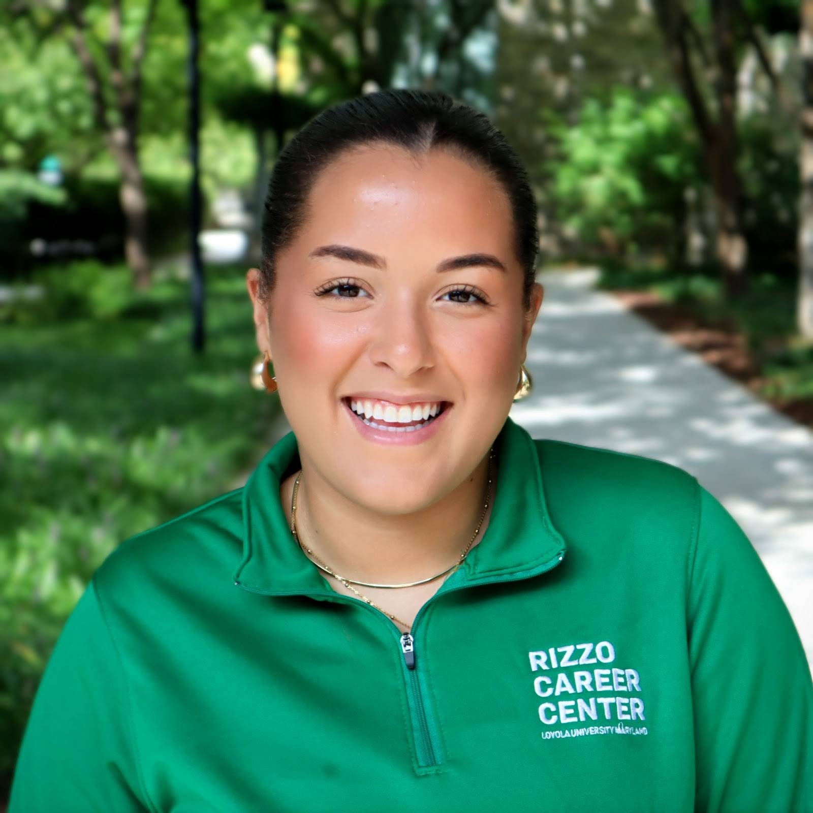 headshot of victoria figueroa roman