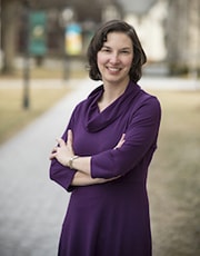 Carolyn Barry portrait photo