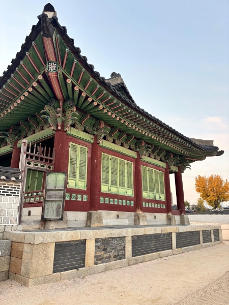 A korean temple with intricate rooftop tiles