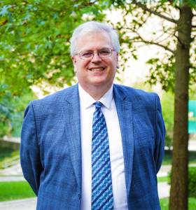 Headshot photo of Doug Harris, Ph.D. 