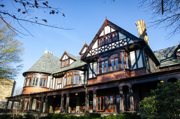 Humanities Center on Loyola campus