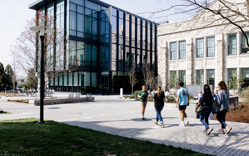 Loyola Fernandez Center