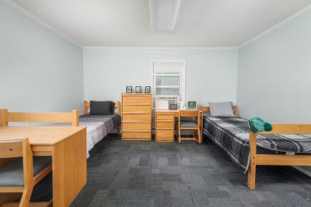 Seton Court suite bedroom