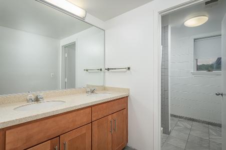 Claver bathroom